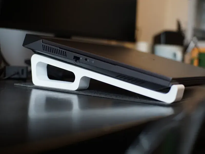Soporte para laptop (foto de referencia)